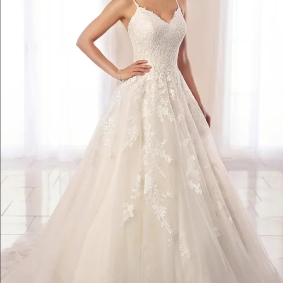 Stella York Size 22 Wedding Dress Set